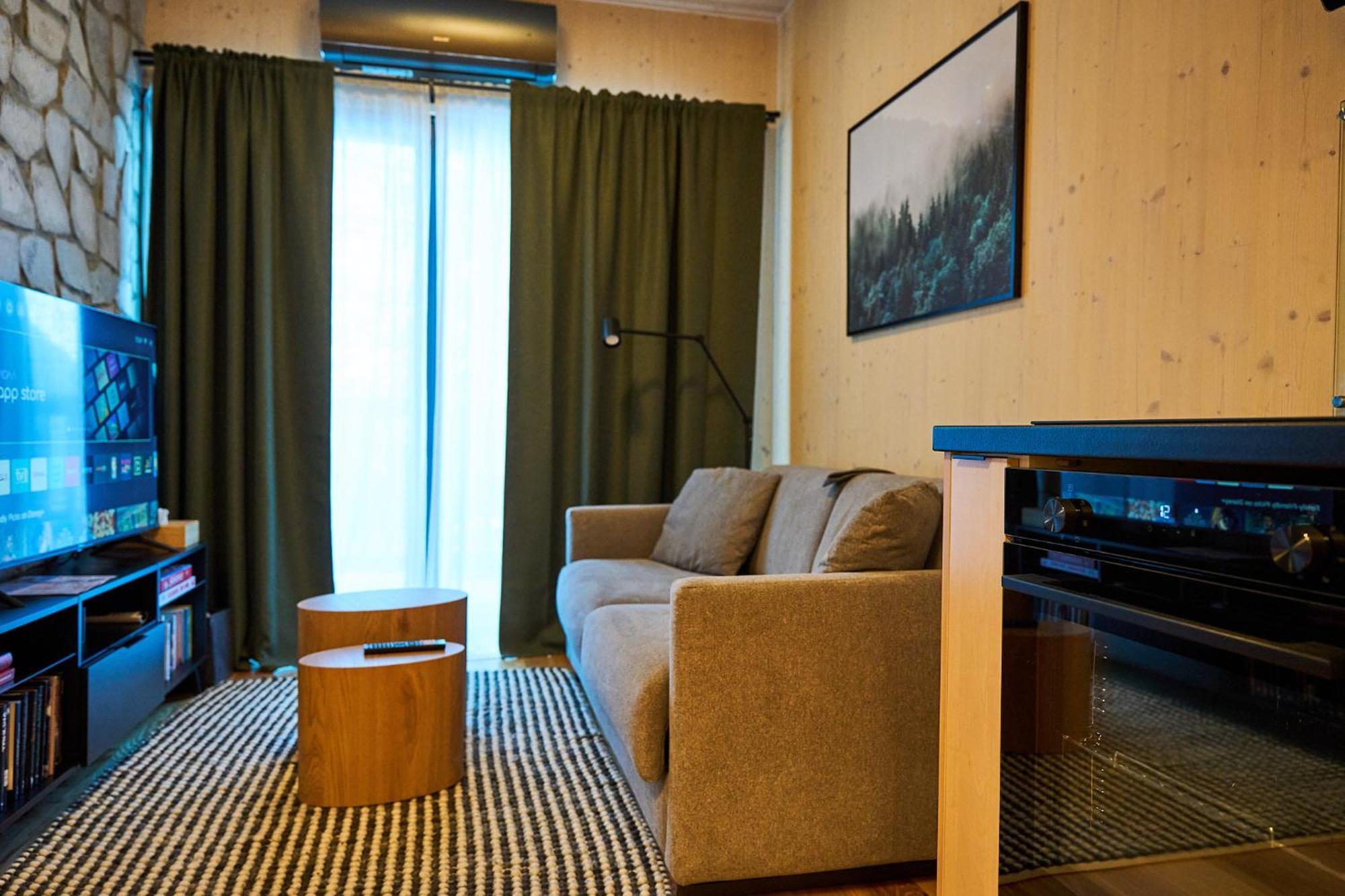 1-Bedroom Apartment Adam With Free Parking Демяновская долина Экстерьер фото